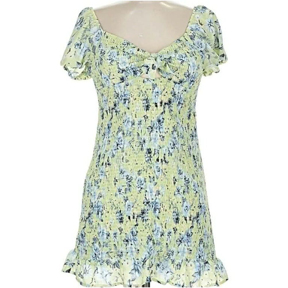 NWT Madden NYC Floral Smocked Dress Juniors M Puff Sleeve Cottagecore Mini